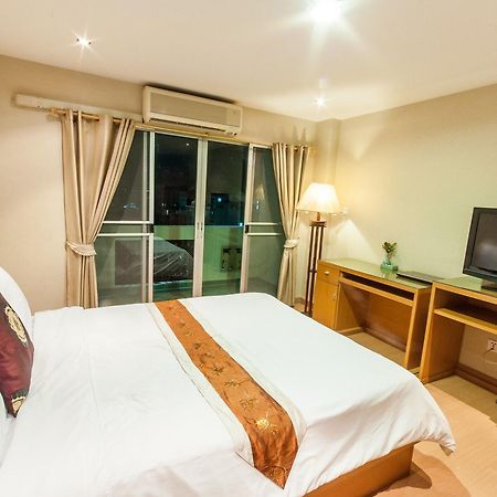 Sa-Bai-Dee Condo Chonburi Exterior foto